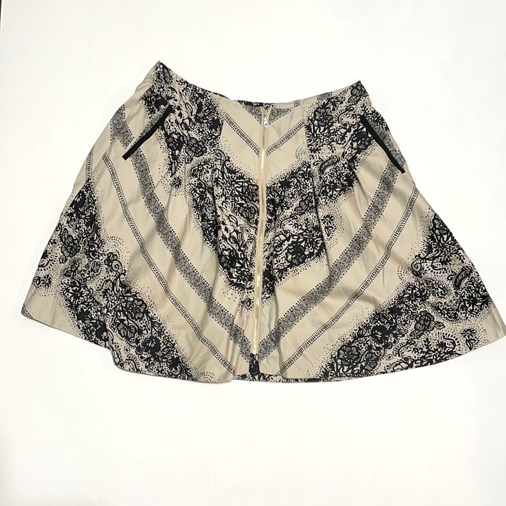 Edme & Esyllte  Anthropologie Black Floral Skirt